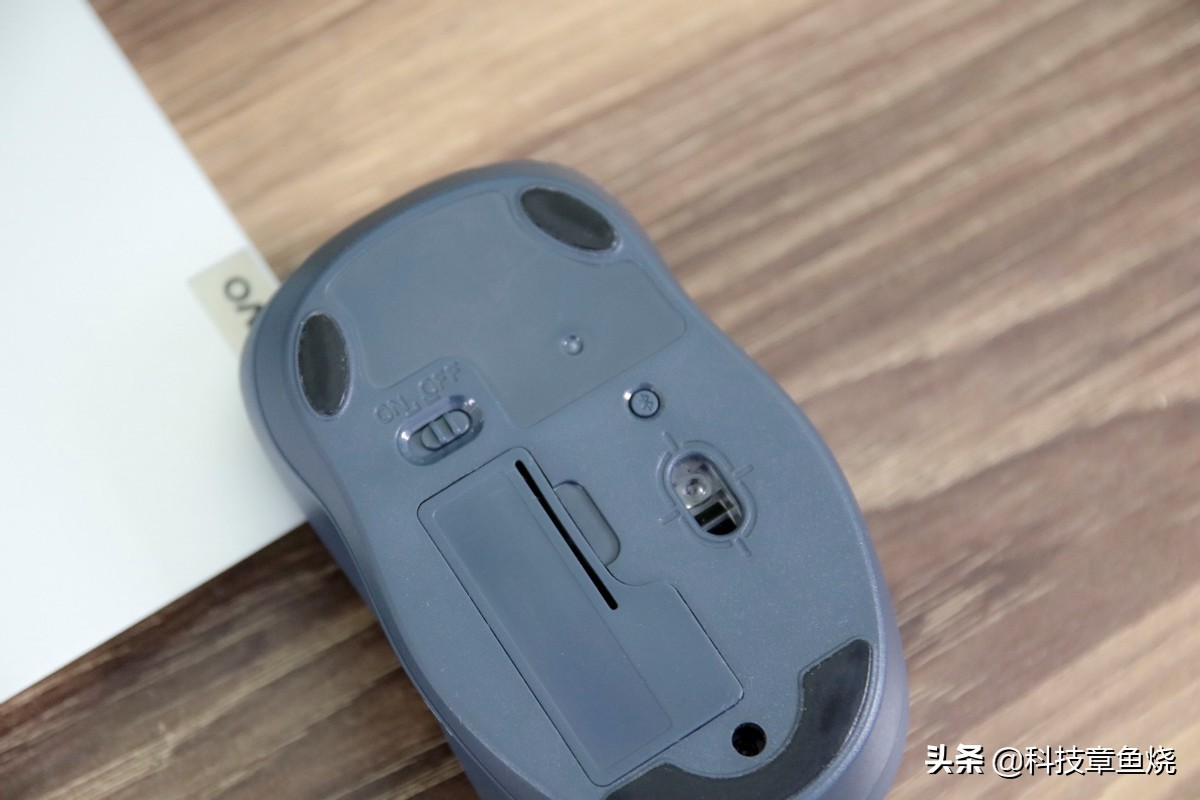 无声办公鼠标,联想双模无线蓝牙鼠标小新air测评