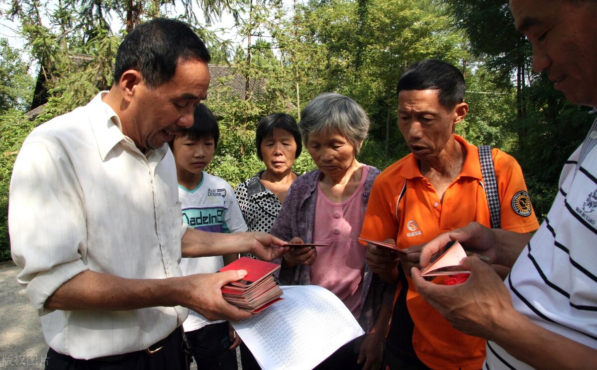 2020年村干部工资涨多少,2021年南充市村干部工资待遇