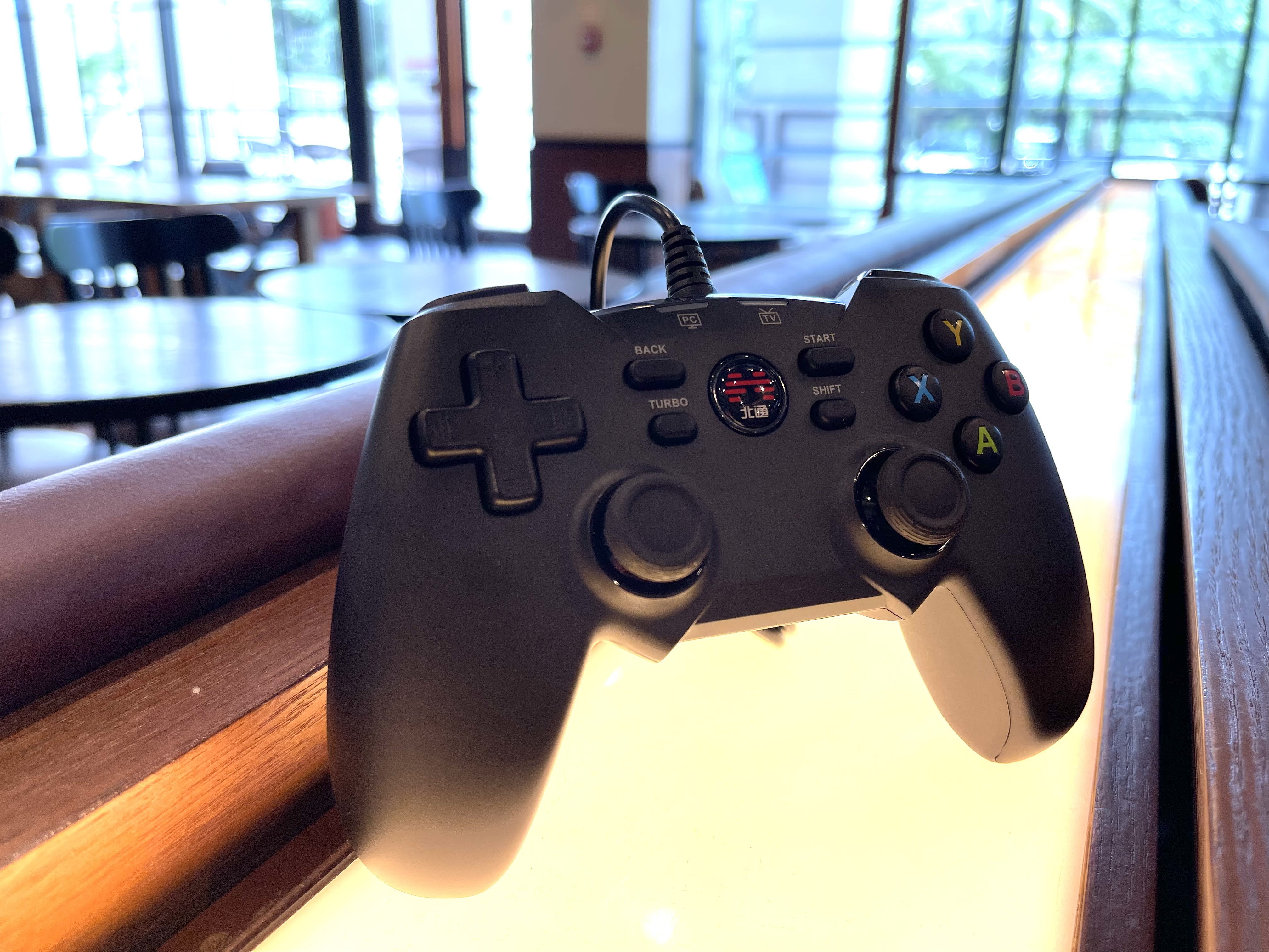 北通蝙蝠bd4e和雷神g50,北通蝙蝠4e手柄玩使命召唤