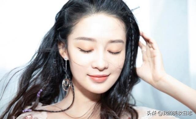 简单眼影盘如何画出好看眼妆,新手画日常眼妆哪款眼影盘最好