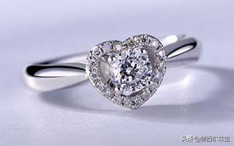 婚戒18k金还是铂金,黄金婚戒是不是要一直戴