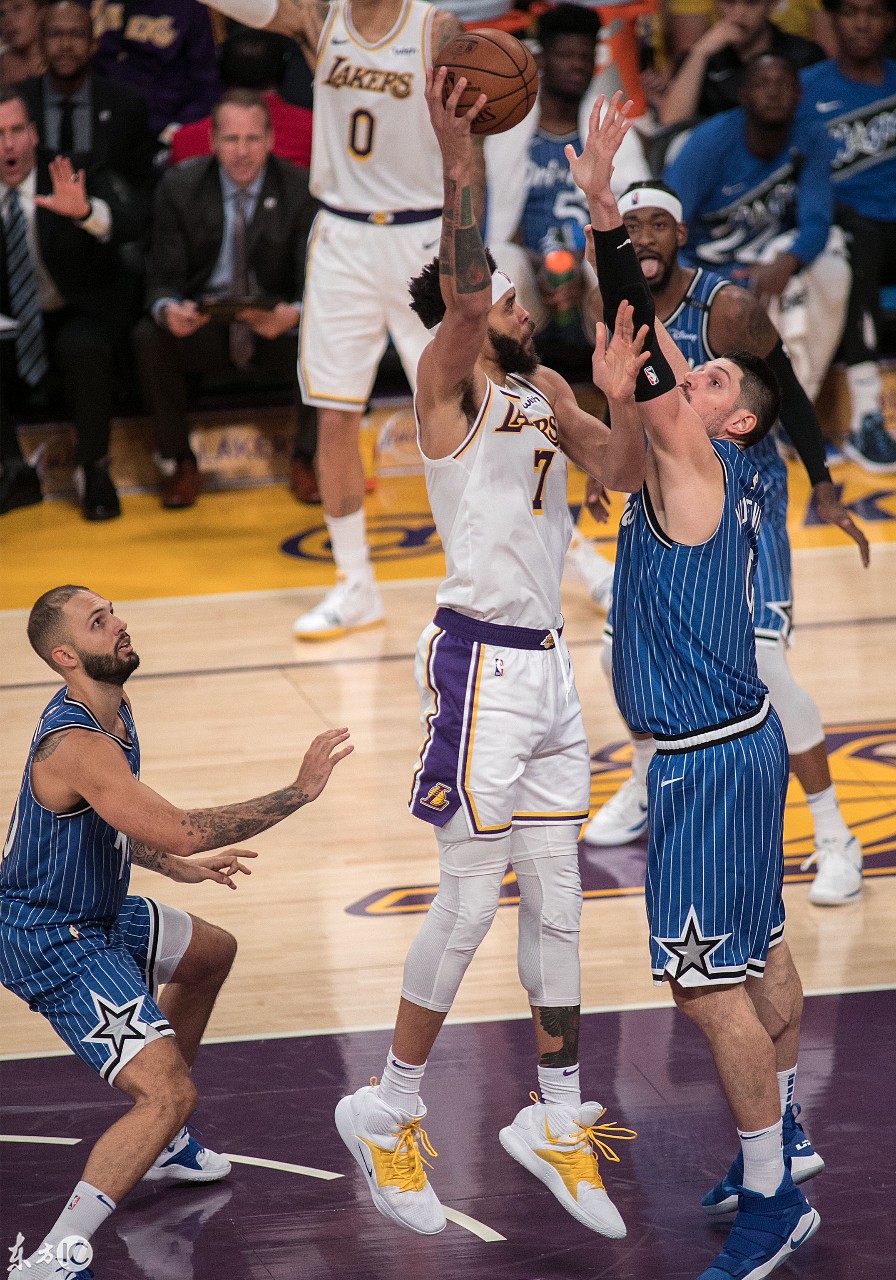 为什么一打湖人就来劲,一打老詹就来劲