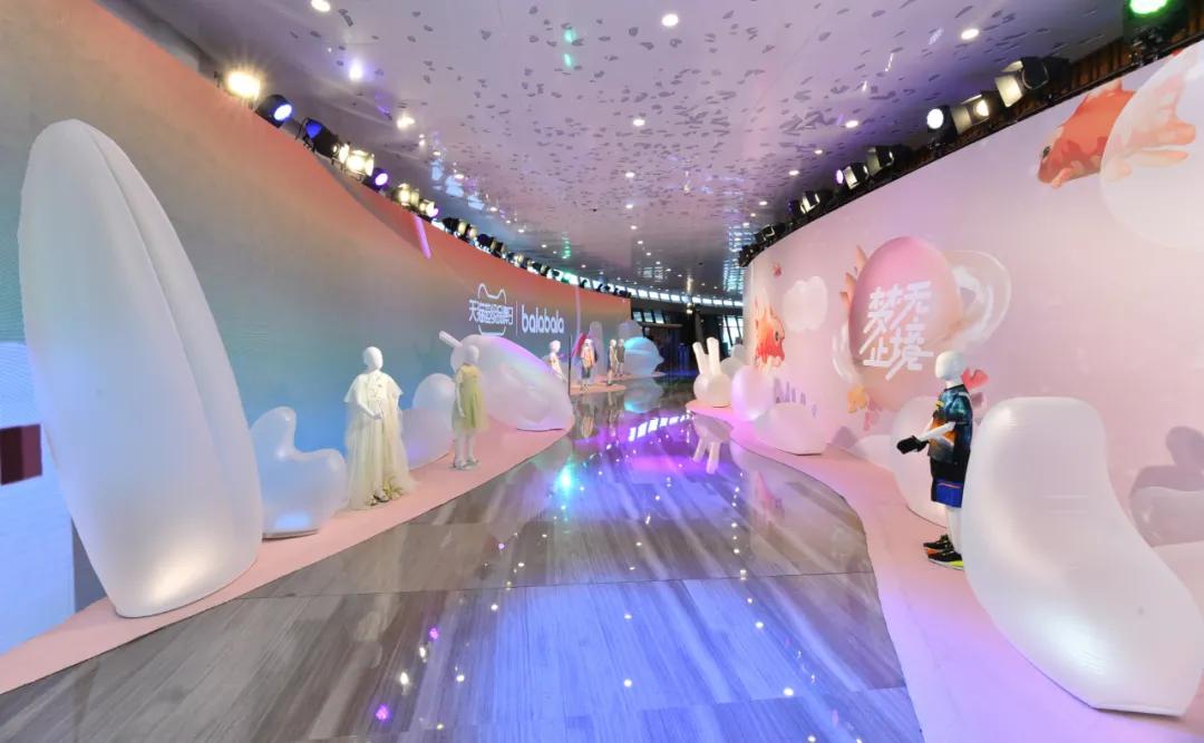 巴拉巴拉童装的优势和劣势,童装品牌巴拉巴拉童装的特点