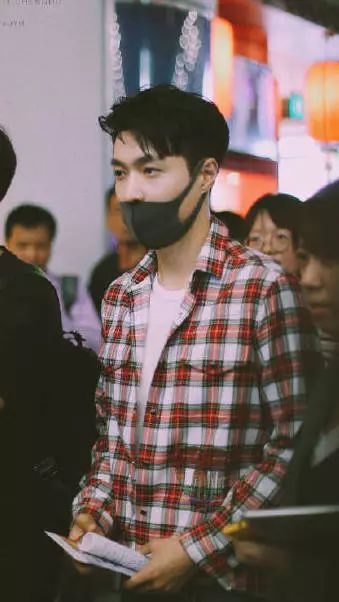 被疯狂吐槽的直男格纹，居然也有今天