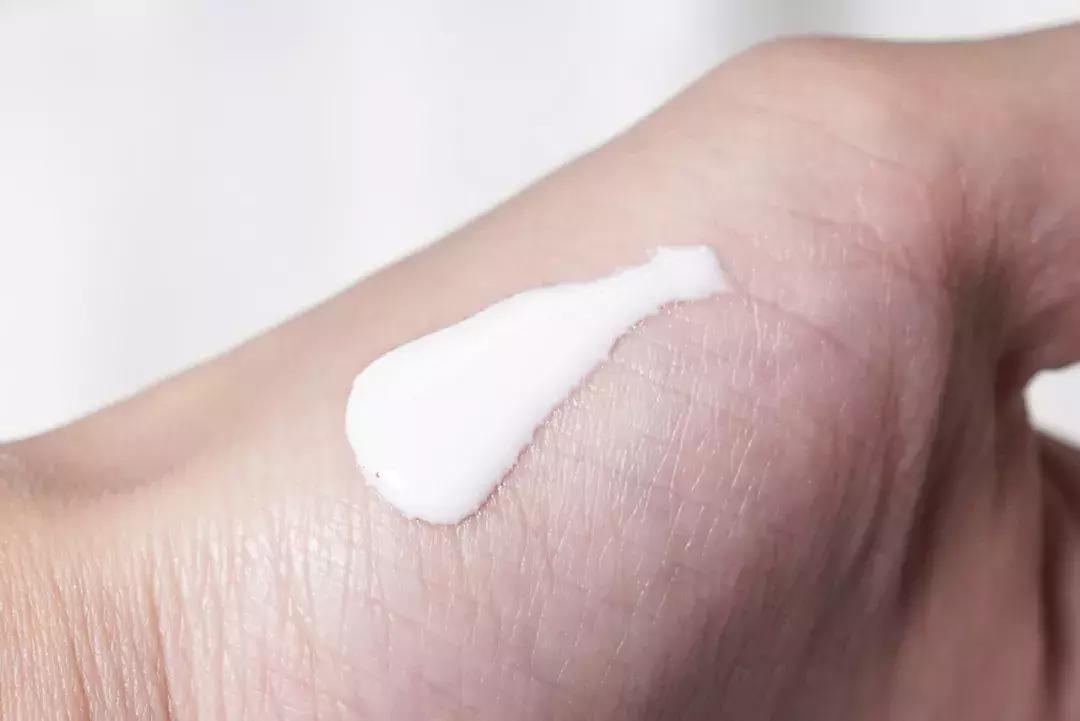 十大公认好用的防晒霜实验室测评,深度解析网红防晒霜