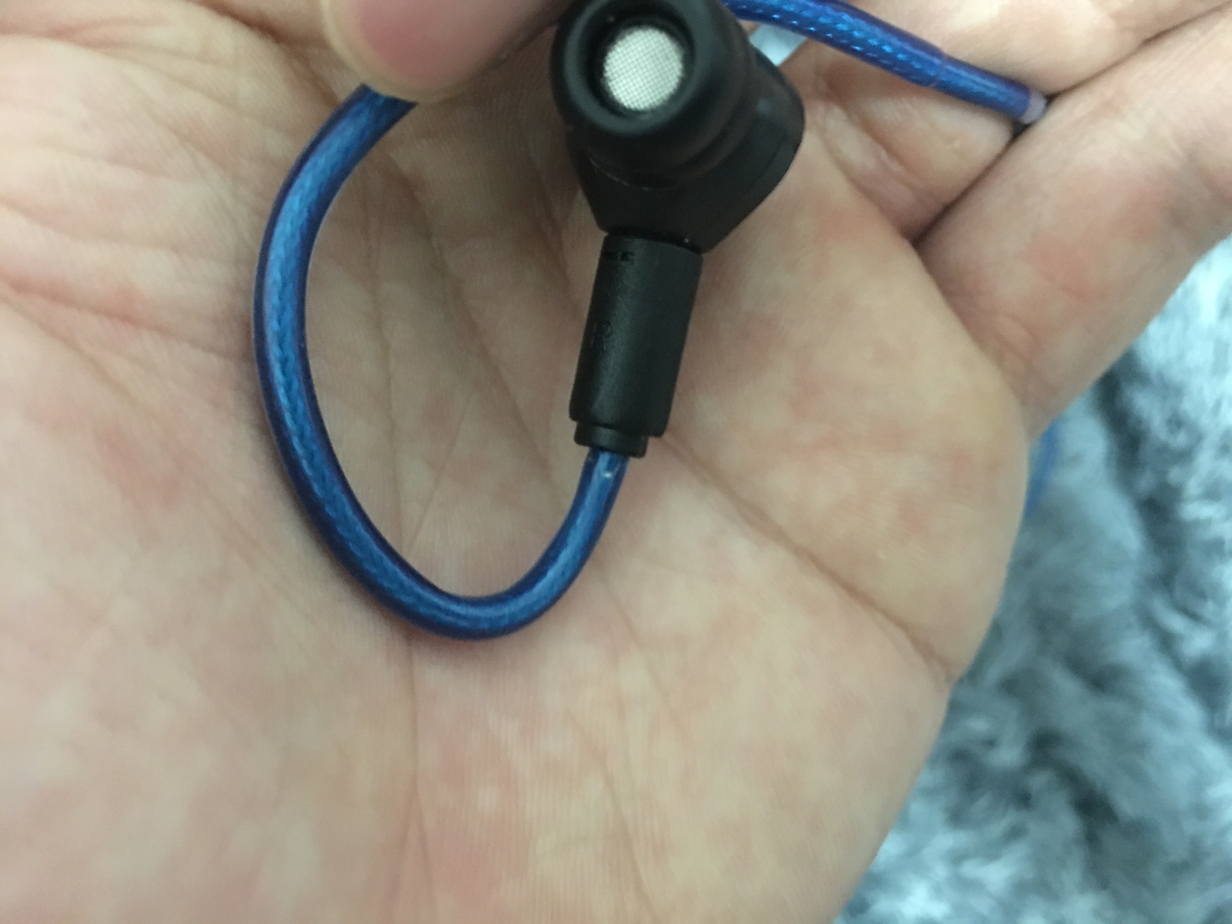 ie80s、se846、W40泽丰涅槃二NirvanaⅡ冷冻单晶铜镀银升级线评测