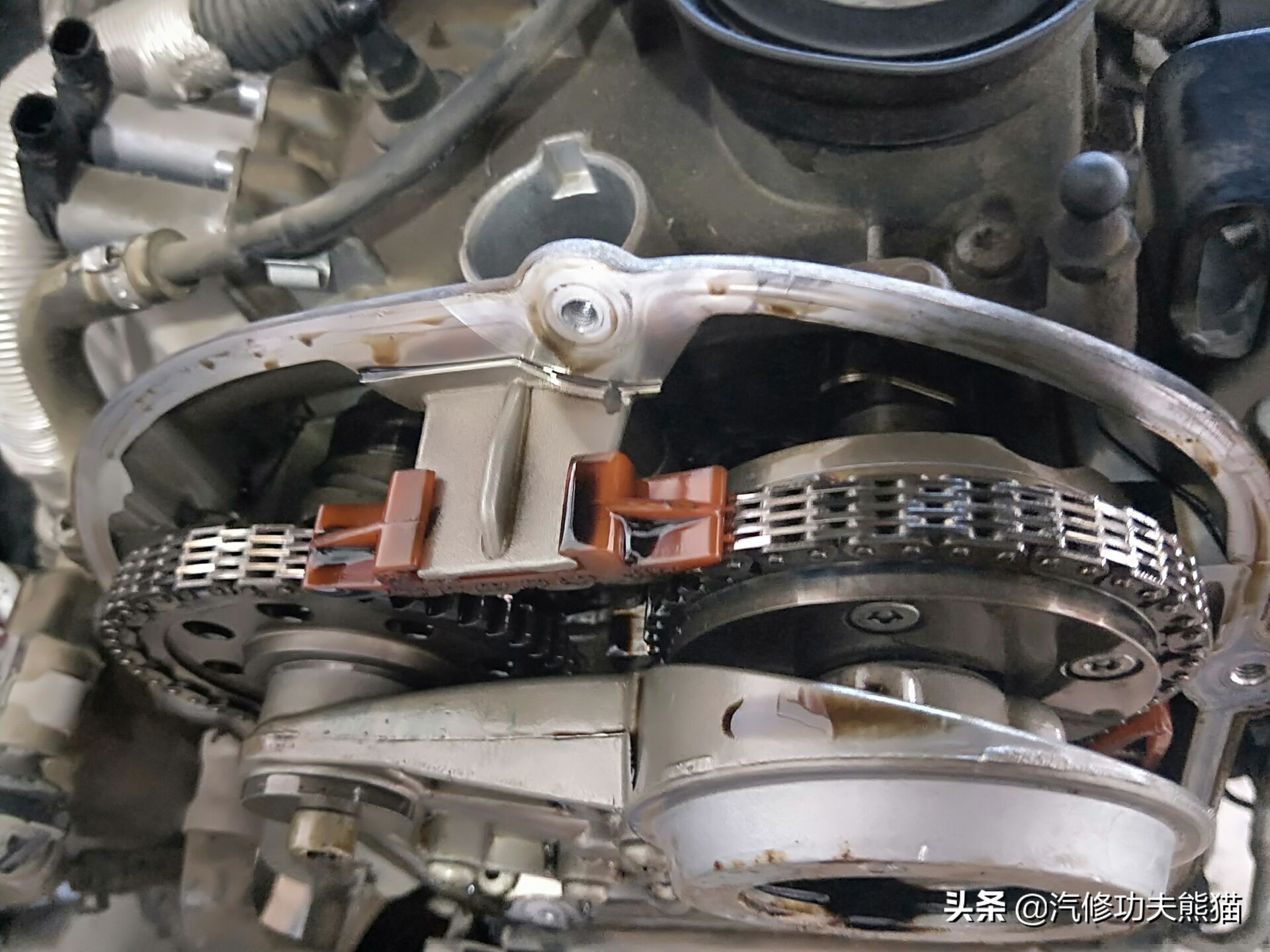 07年奥迪a6轻微烧机油怎么解决,奥迪2007款a6烧机油的原因