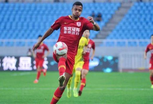 中甲联赛球员可以转会中超吗,中甲球员能去中超踢球