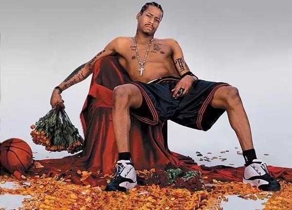 锐步最新复刻艾弗森,锐步艾弗森经典球鞋红色