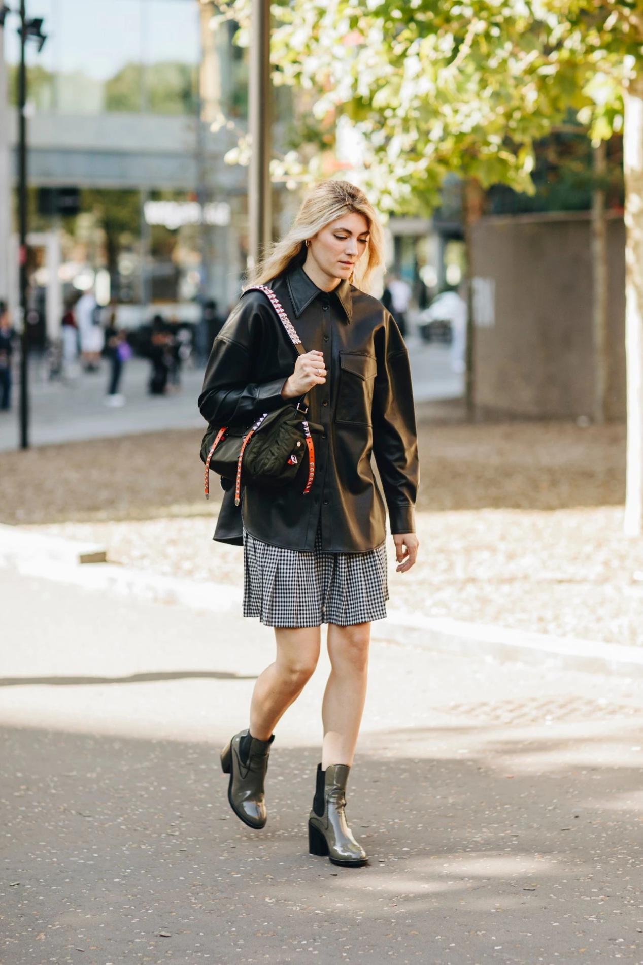 30岁秋冬适合穿什么高跟鞋 (不同年龄适合穿的高跟鞋)