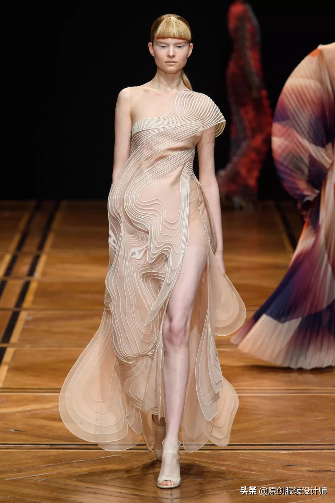 服装面料真丝图片,服装面料知识大全聚酯纤维