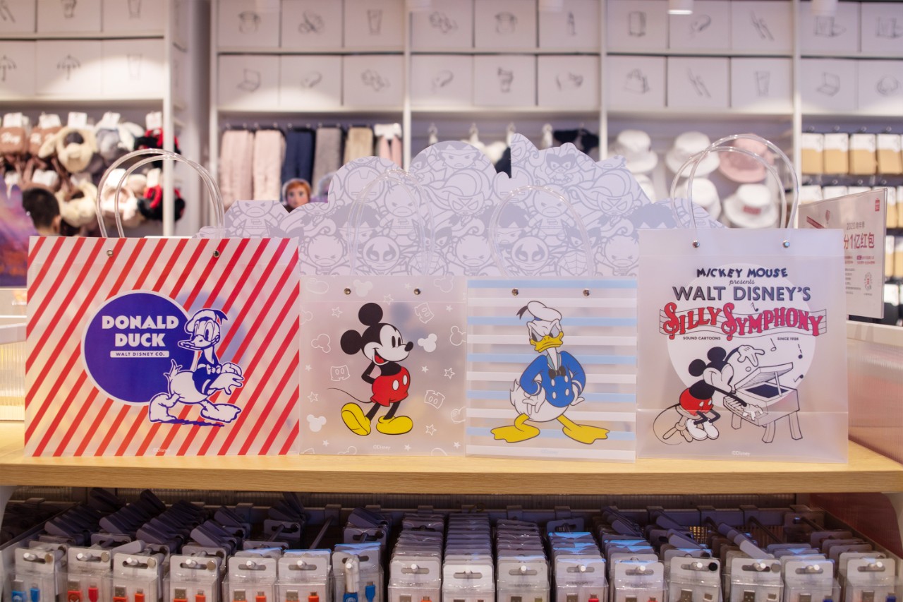 “米奇米妮”来啦~名创优品放大招!在重庆也能get正版周边