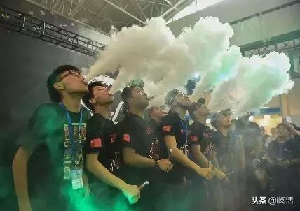 靠卖一个产品赚的第一桶金,靠卖一个产品就年赚百万