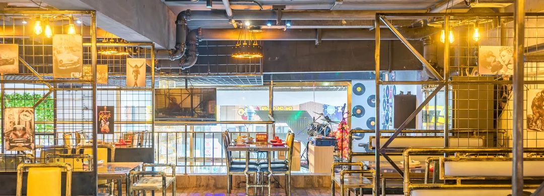 大连最不希望关门的店,大连有名的一条街