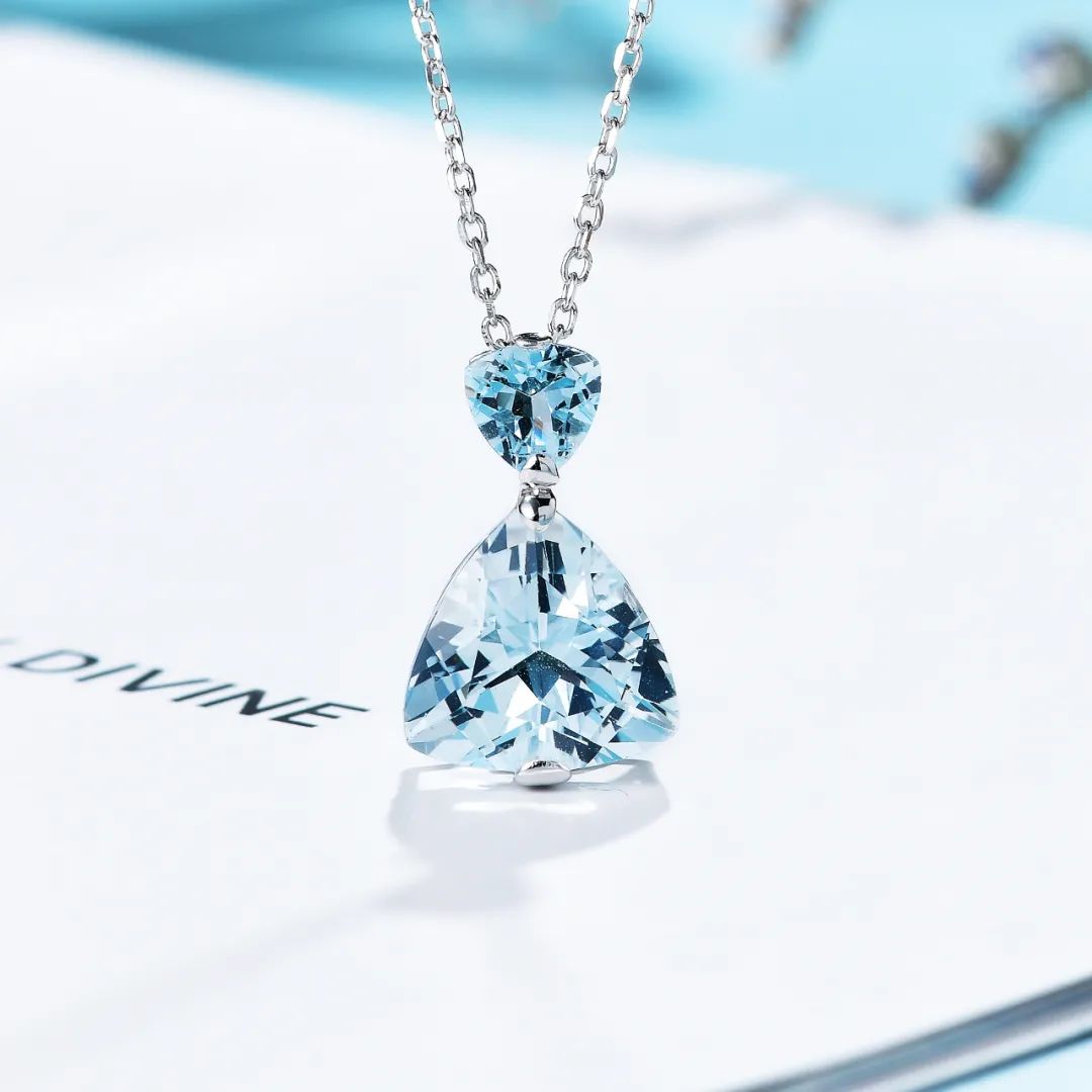 喜欢海蓝色五行喜什么,喜欢海蓝之谜