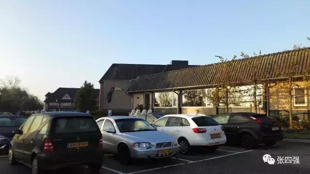 欧洲之旅（十四）：优美的荷兰风车村和漂亮的木鞋