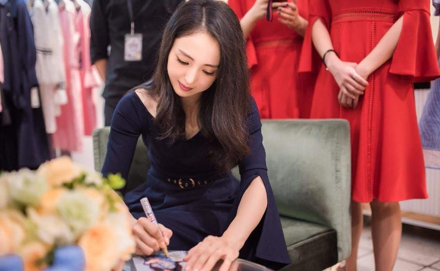 董璇变卖奢侈品,董璇为了高云翔变卖财产