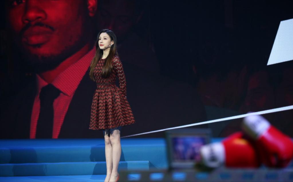 马凡舒好甜,马凡舒长得像林志玲