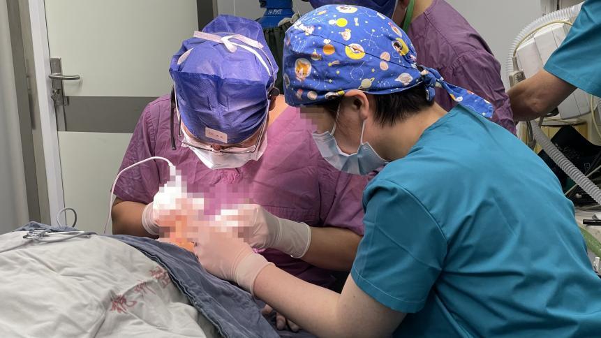 潘二博士双眼皮修复失败案例,潘二医生双眼皮