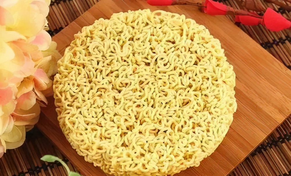 容易发胖的食物减脂期应该怎么吃,减脂期一吃必胖的10个食物