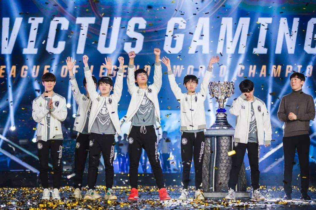 耐克lpl联名鞋子af1,lpl联名nike高帮