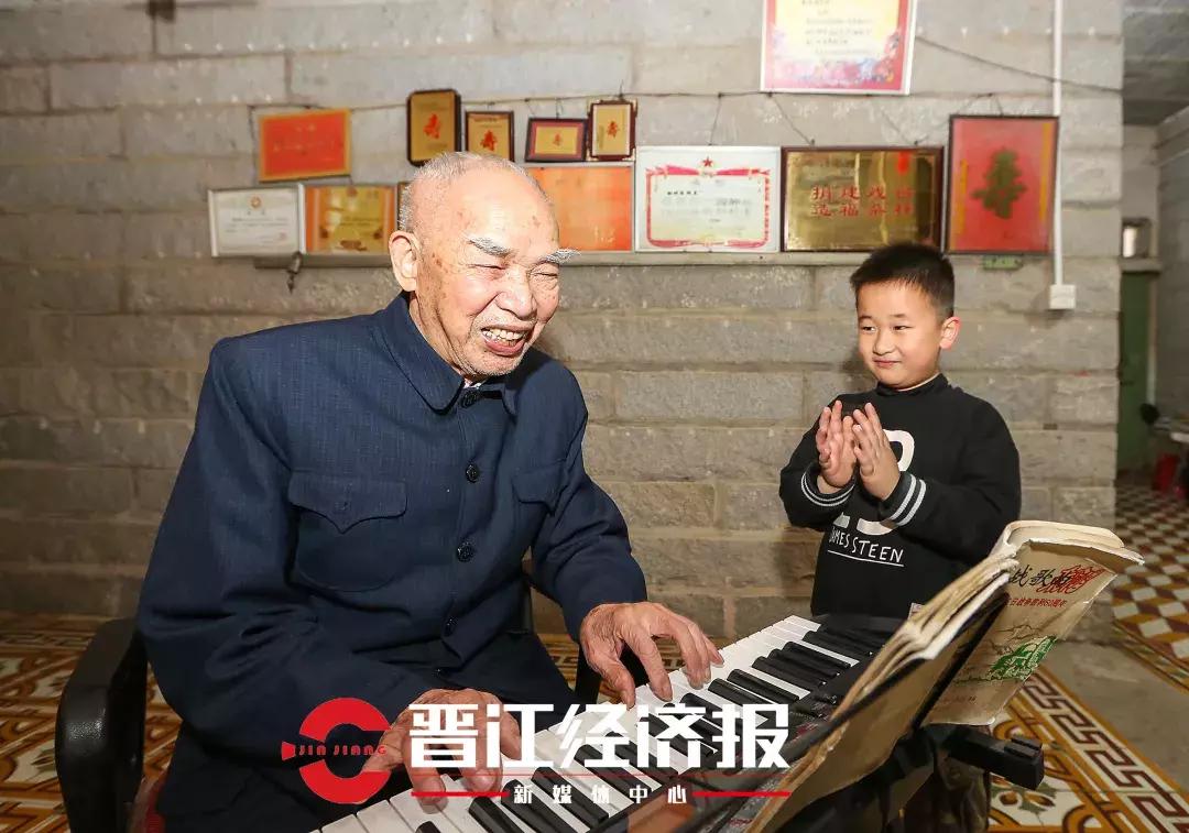 捐赠1000万设立教育基金,南光中学获1000万元教育基金捐赠