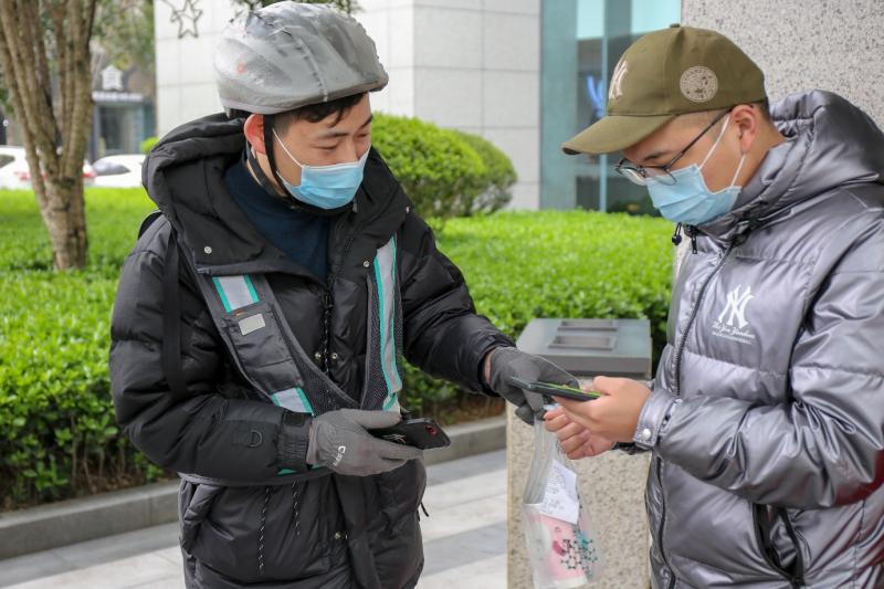 滴滴跑腿代驾,滴滴代驾司机变身跑腿小哥