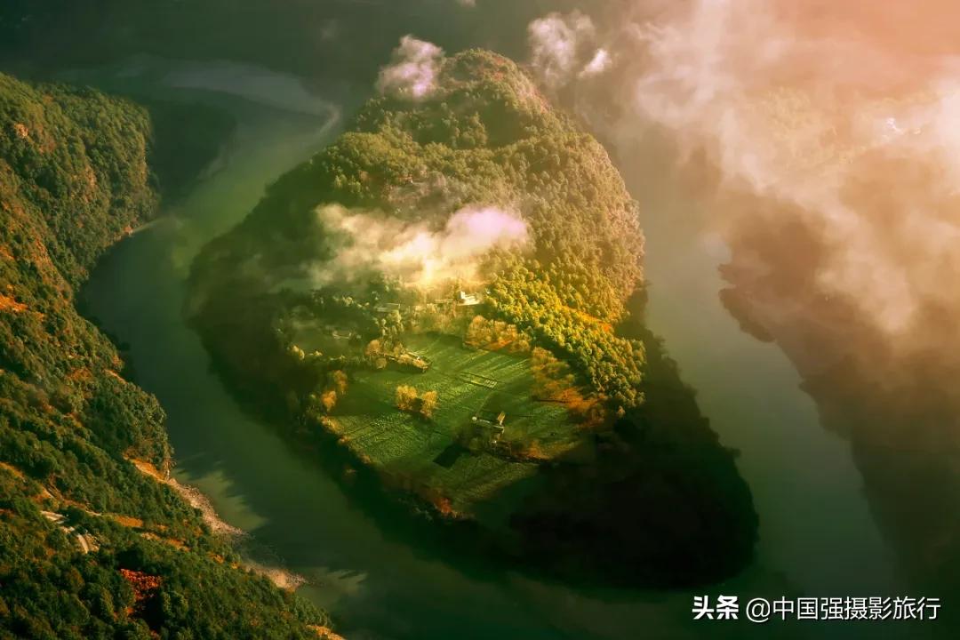 全世界最美的高速公路,世界公认的5个绝美公路