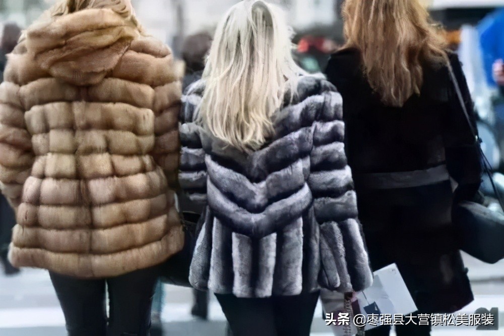 獭兔毛皮草掉毛严重怎么处理,皮草掉毛是真的还是假的