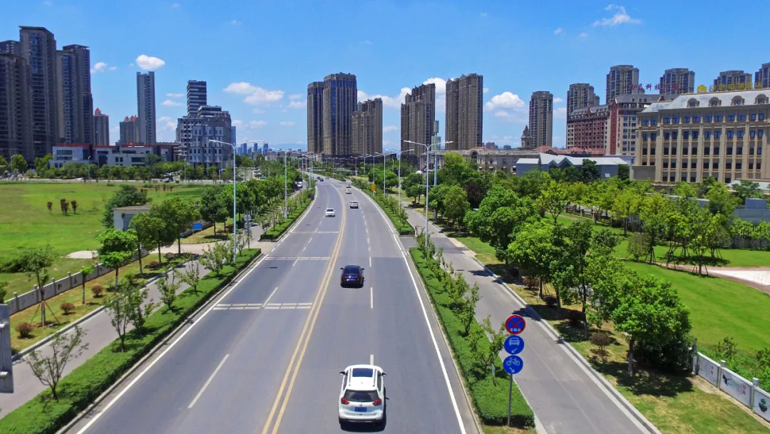 马光远是著名经济学家,经济学家马光远是房产大亨吗