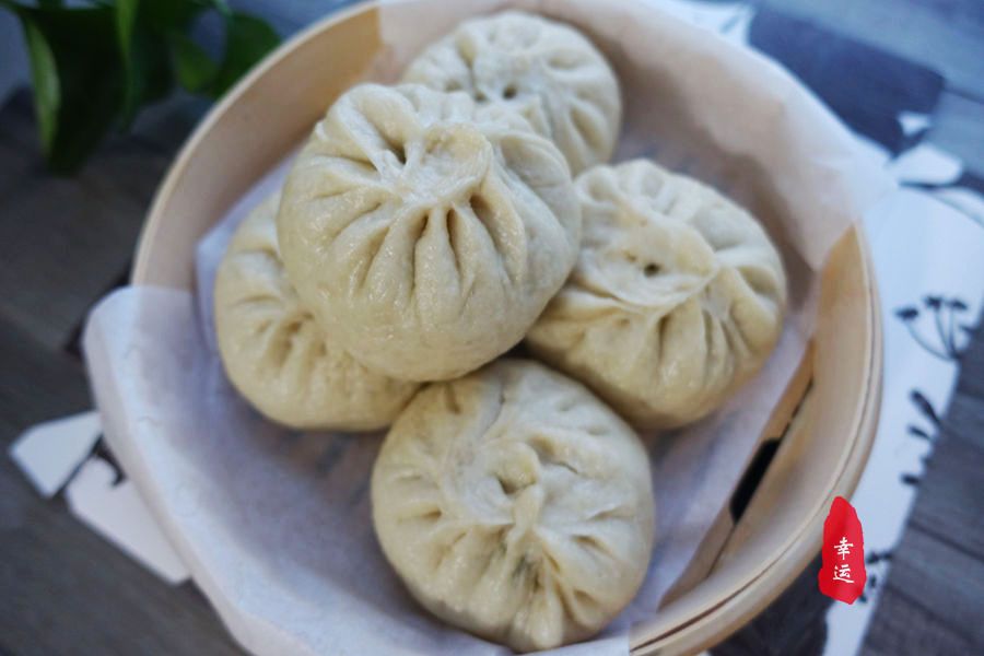 蒸包子怎么才能蒸得又软又蓬松,蒸包子的8个技巧包子又大又软