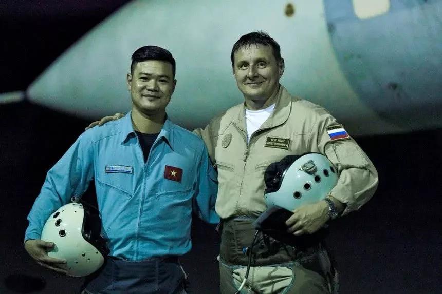 美国航母北约演练俄怎样应对,无人机对付美国航母