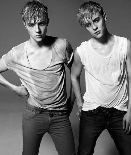 CtrlC+CtrlV=鲜肉值翻倍!双胞胎帅哥总是能带来双倍的快乐