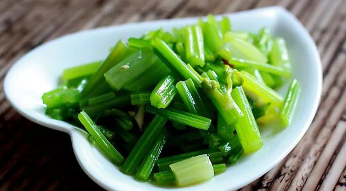 爱闻猪圈味?想吃墙皮?看见老公想吐?怀孕时你有什么清奇口味?