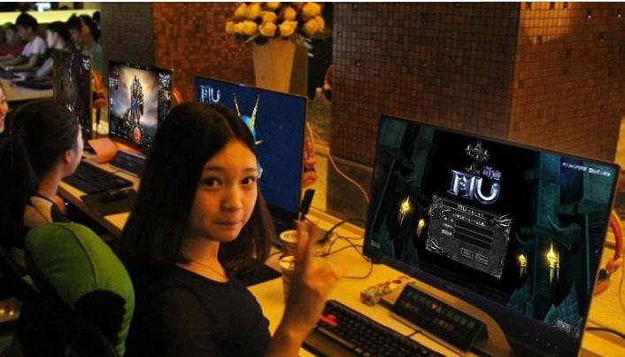 网吧30台机器一个月能挣多少钱,网吧100台机子一天有多少利润