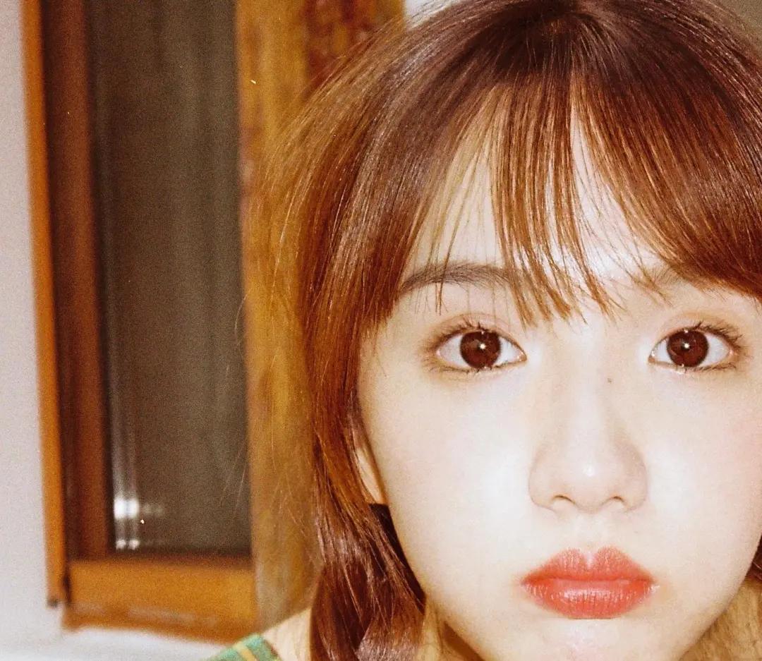 国内小花有哪些,95后小花最会穿搭