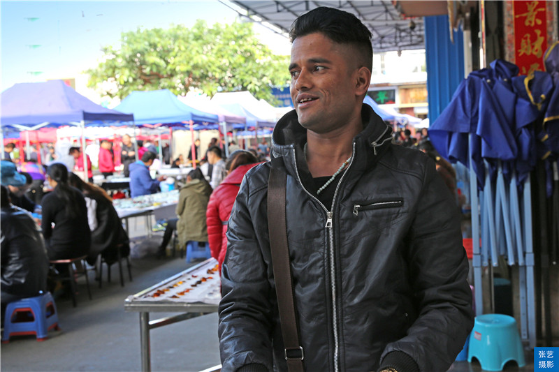 腾冲有名的玉石市场,腾冲玉石生意