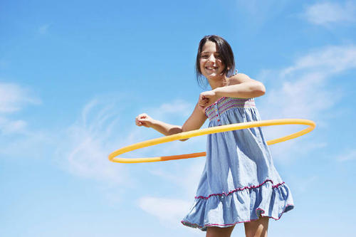 想要练腰？只需要抓住这4个动作，让你练出完美腰型