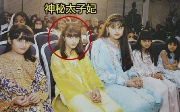 迪拜太子妃引得兄弟反目，和王子订婚又被退婚，11年后29岁嫁表哥