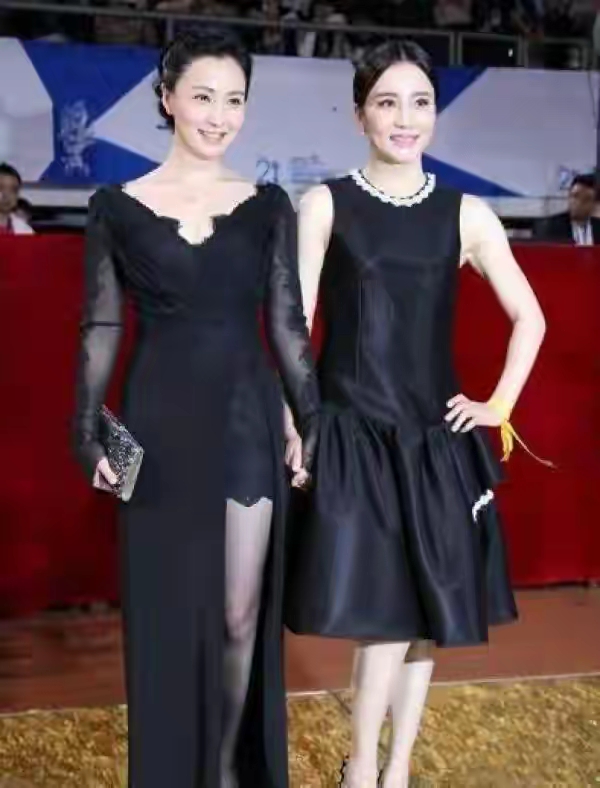 6对撞名女星，同名不同命，有人处成姐妹，有人无辜受牵连