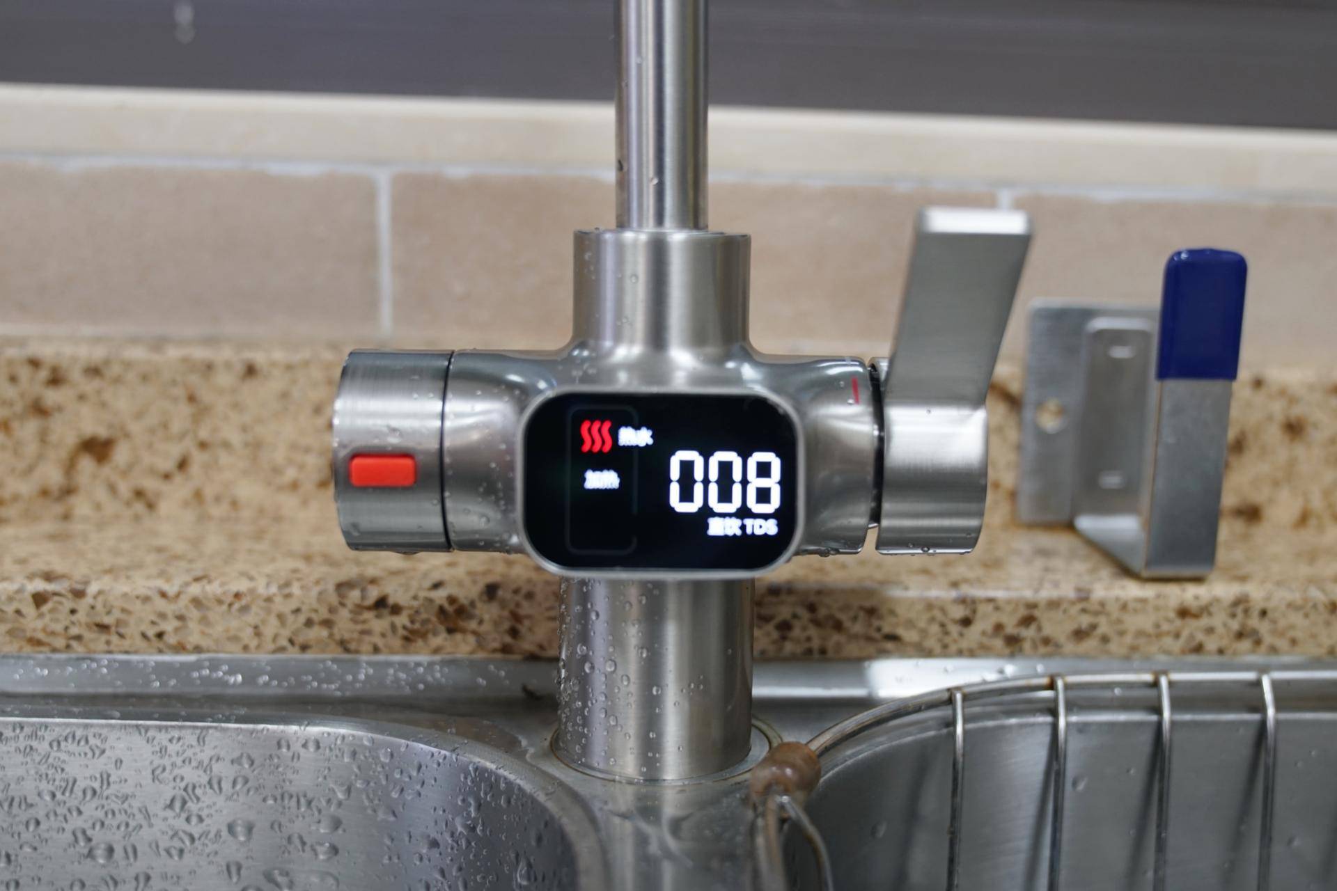 美的悦净净热一体机测评,净饮水一体机测评美的