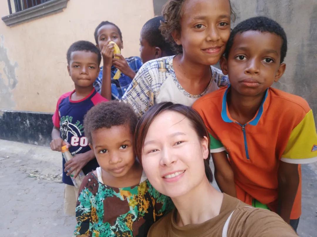 十年后农村女孩逆袭成为女总,一个农村姑娘的十年从乡村到城市