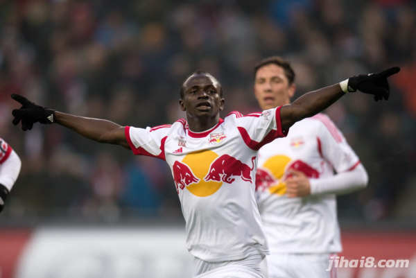 从非洲穷小子到红军真“大腿”，马内是怎样炼成的？