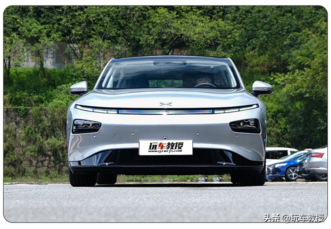 1万公里的小鹏p7能卖多少,20万公里的小鹏p7能卖多少