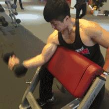 手臂增肌变大最好训练方法,手臂维度强化训练轻松get麒麟臂