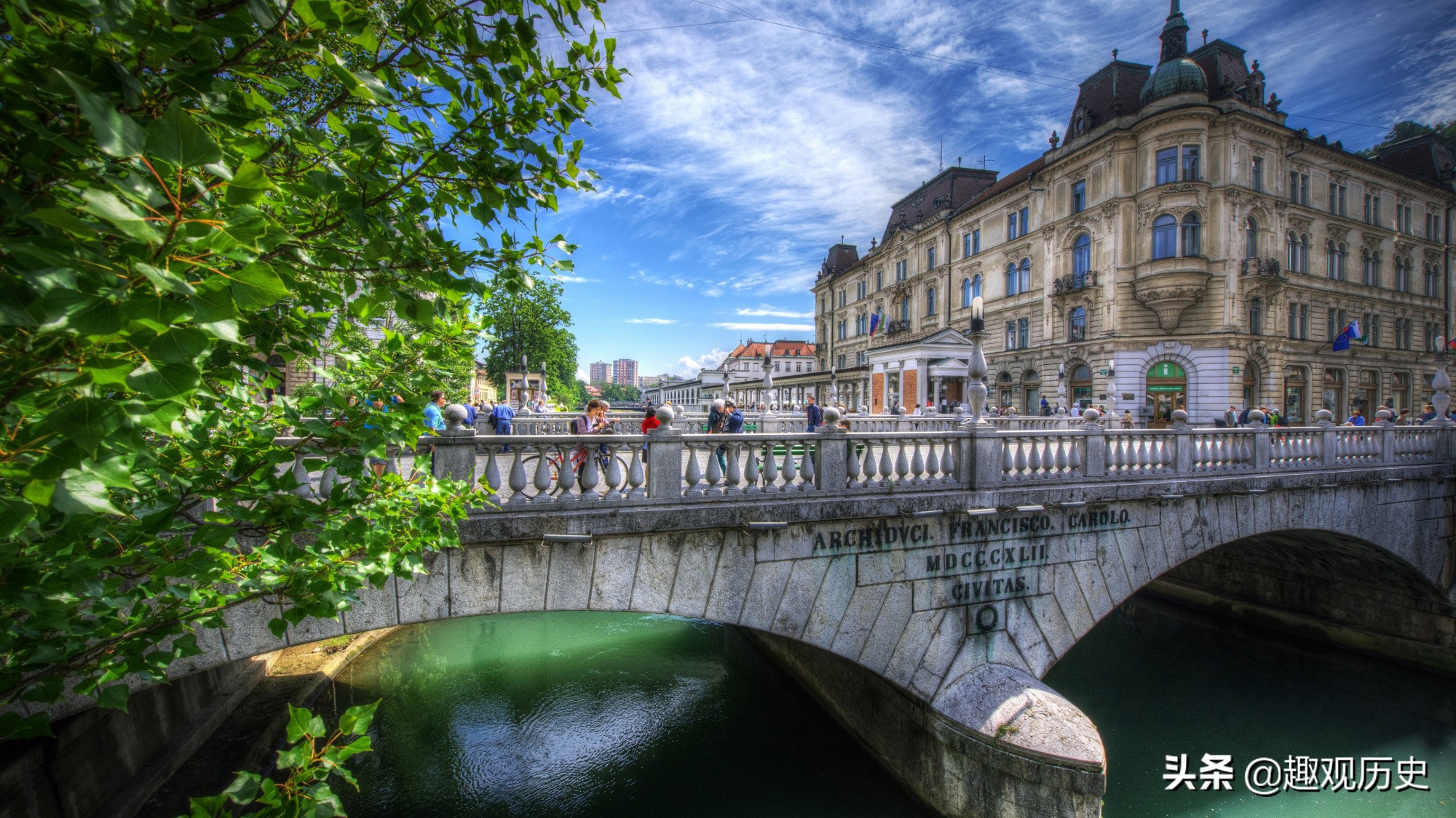 唯一富裕的斯拉夫国家，人均GDP为俄罗斯两倍，成功原因有三点