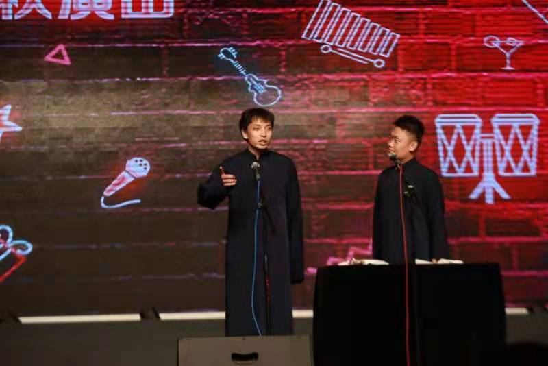 听云轩曹云金最近消息,听云轩相声调侃曹云金