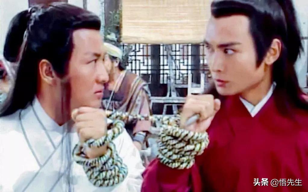 致我们逝去的童年往事只能回味,致我们逝去的童年时光一去不复返