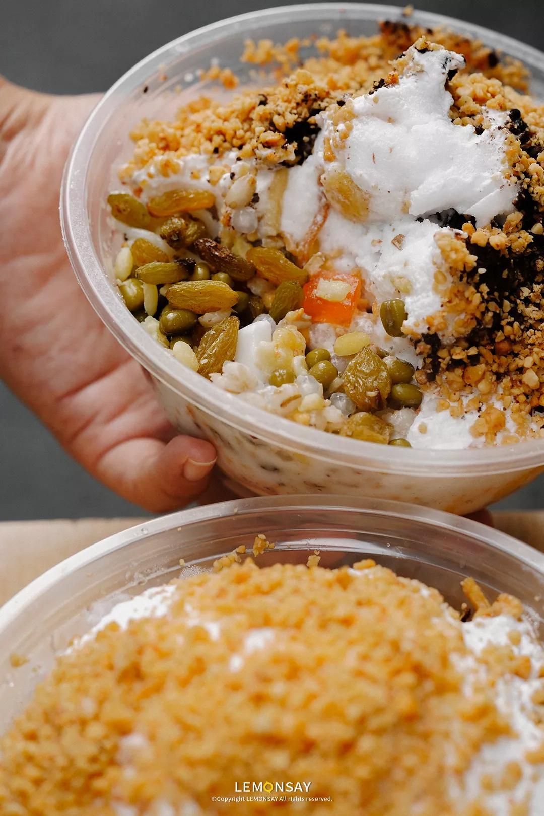 “就卖10块，难怪凌晨2点还满座”