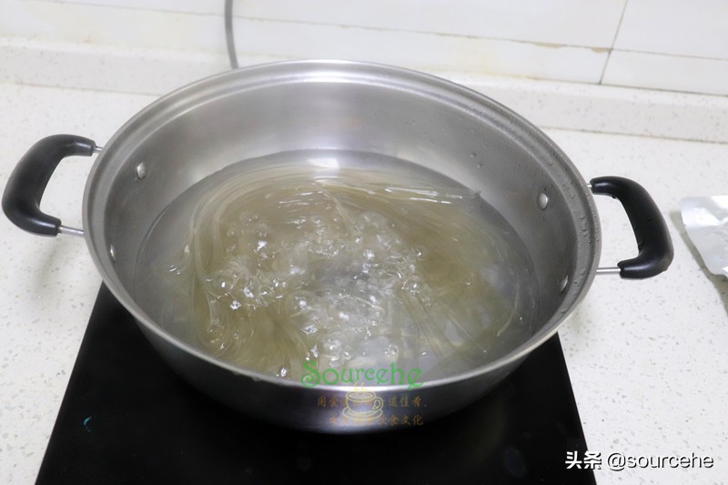 煮红薯粉放点醋,煮红薯粉带汤